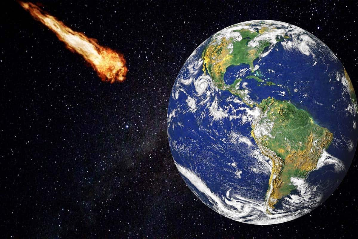 How Can You Tell A Meteor From A Comet? - Maine News Online