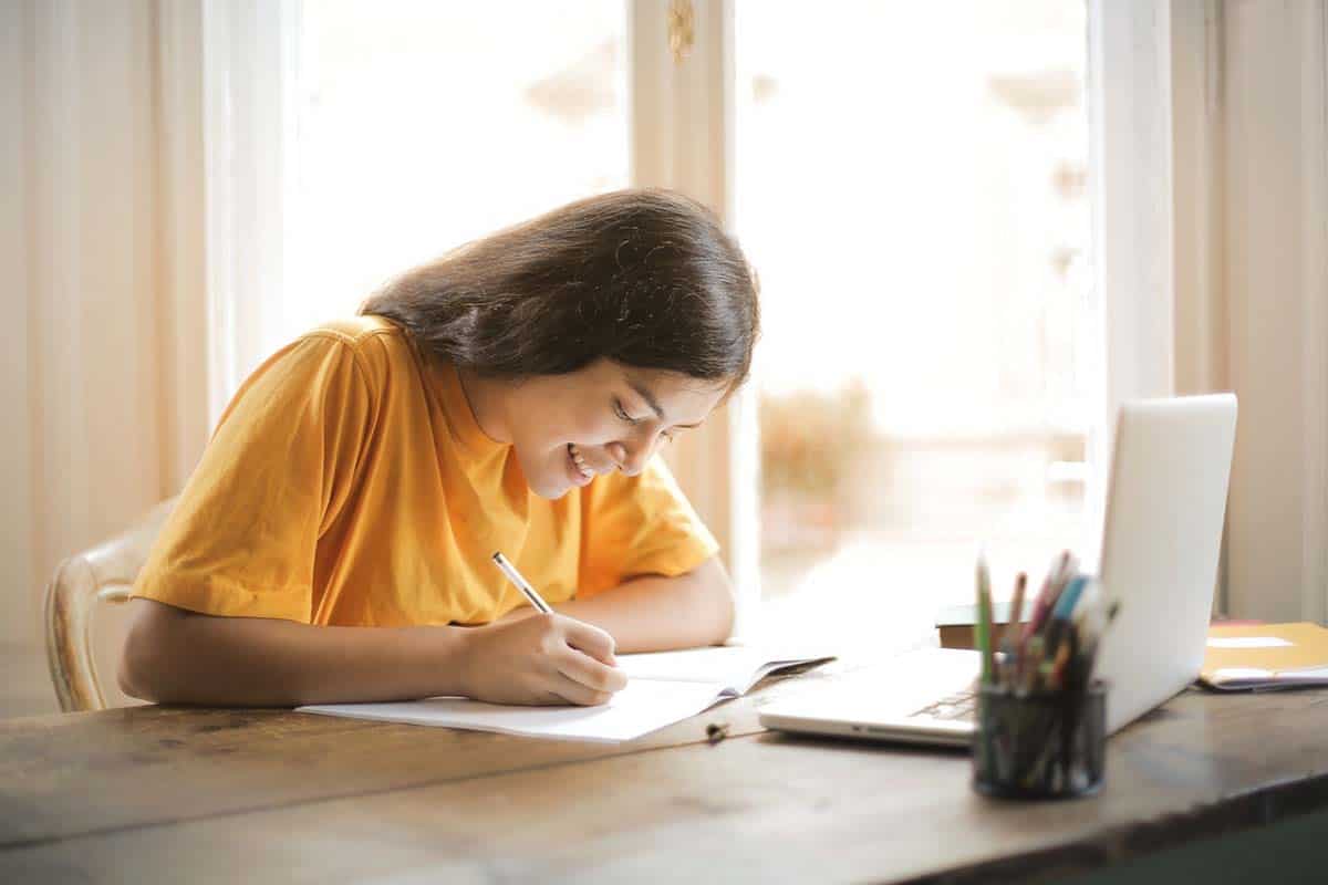 How To Write Unique Essay For Academic Level Students