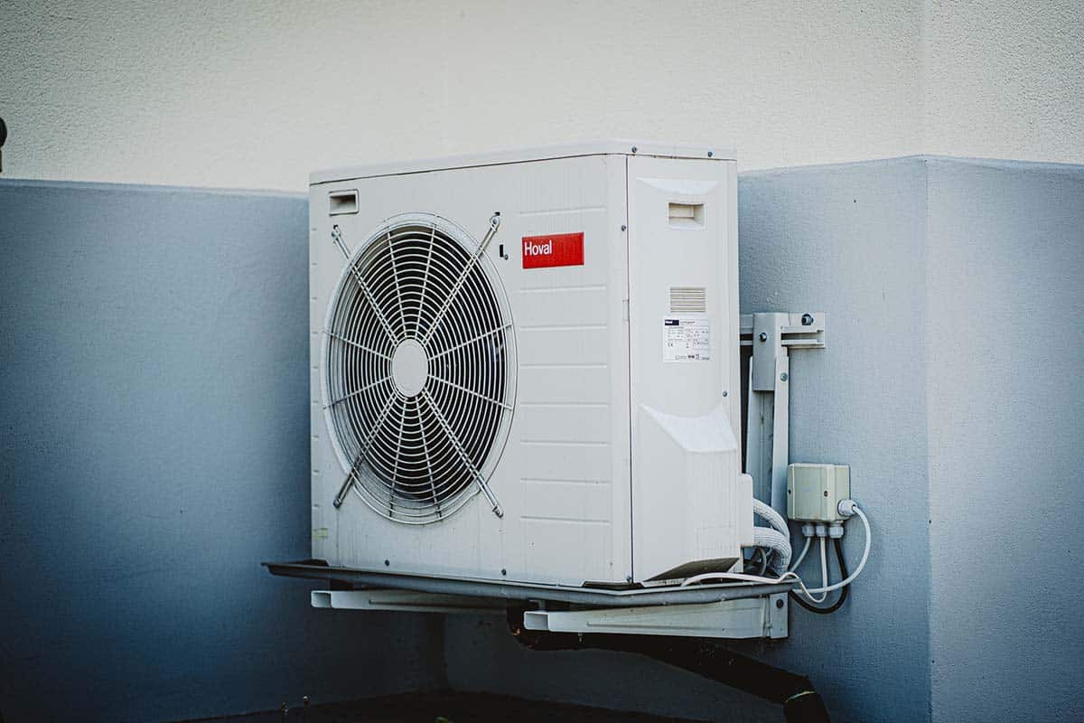 How Does Staying In Air-Conditioned Enclosures Affect Your Health