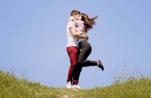 Reasons Why You Need 8 Hugs Each Day Reasons Why You Need 8 Hugs Each Day