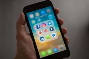 How To Choose A Social Media Platform To Use For Marketing 