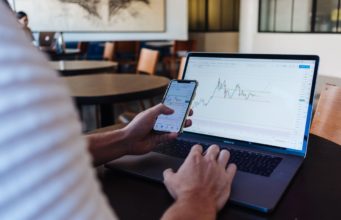 How Can Traders Spot When Companies Are About To Expand? How Can Traders Spot When Companies Are About To Expand