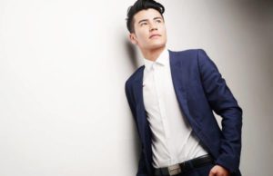 7 Ways That Men Can Switch Up Their Style This Year 7 Ways That Men Can Switch Up Their Style This Year