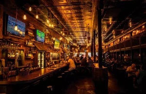 6 London Pubs To Be At On A Premier League Match Day 6 London Pubs To Be At On A Premier League Match Day