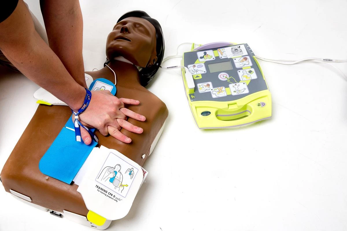 How To Use An Automatic External Defibrillator