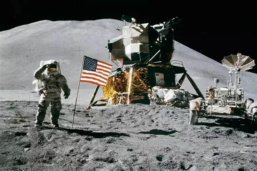 Scientists Determined How Long Would It Take To Walk Around The Moon