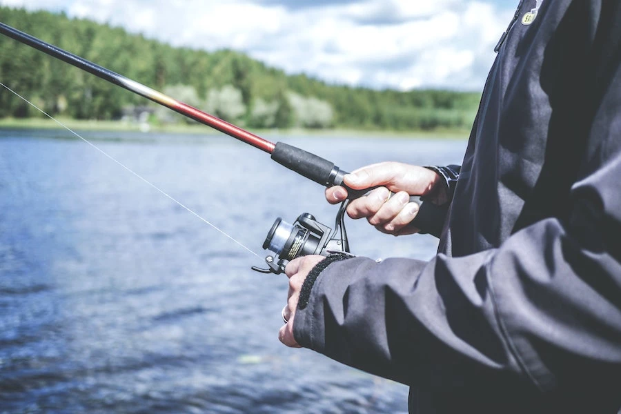 A Basic Guide To Fishing Rod And Tackle