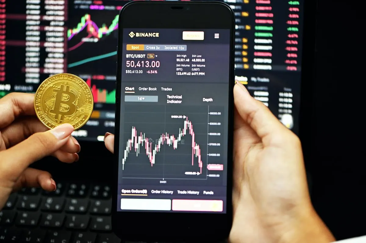 What To Check While Selecting A Cryptocurrency Trading Site