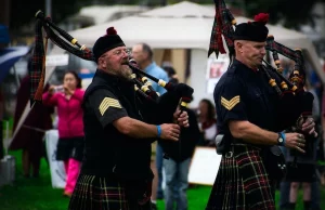 4 Fashion Items With A Nod To Tradition 4 Fashion Items With A Nod To Tradition