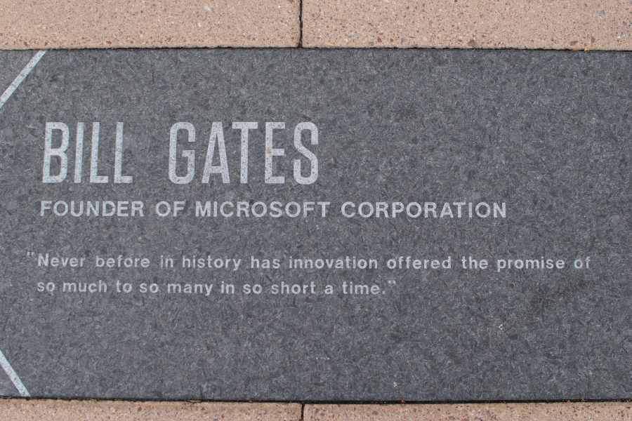 Did Bill Gates Graduate High School