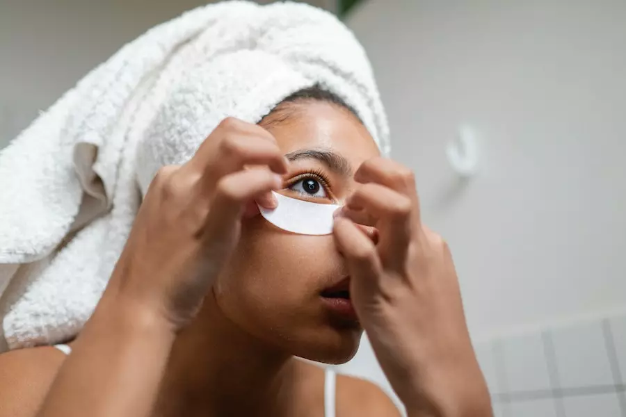5 Skincare Habits That Are Worsening Your Blemishes