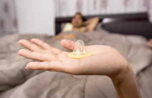 A Comprehensive Guide To Porn Addiction: Symptoms, Causes And Treatments A Comprehensive Guide To Porn Addiction