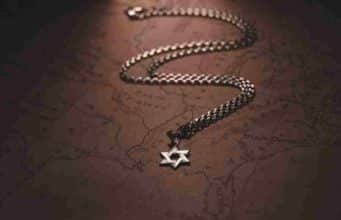 How To Clean David Yurman Jewelry- Tips & Tricks For Sparkling Shine!< How To Clean David Yurman Jewelry