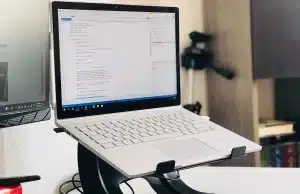 How To Choose The Right Laptop Stand For Your Needs How To Choose The Right Laptop Stand For Your Needs