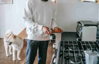 Can You Put Glass In The Microwave? A Guide To Safe Microwave Use Can You Put Glass In The Microwave