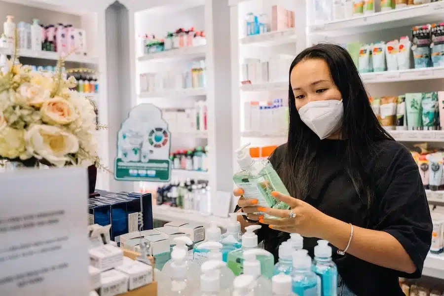 How To Choose The Best Pharmacy And Beauty Products Online