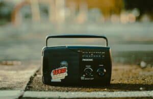 How Much Does A Radio Host Make: Radio Hosts And Their Salaries How Much Does A Radio Host Make