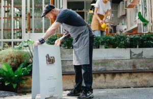 Local Businesses And Shopping In Wellesley MA Local Businesses And Shopping In Wellesley MA