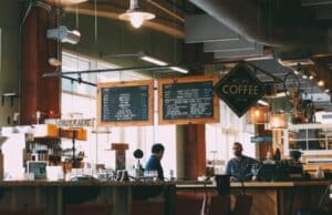 What Can Businesses Do To Improve Their Customers’ Experience? What Can Businesses Do To Improve Their Customers' Experience