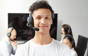 Integrating Call Center Software With Productivity Apps For Efficiency Integrating Call Center Software With Productivity Apps For Efficiency