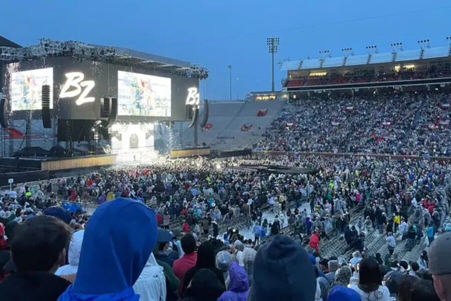 Morgan Wallen's fans were 'not surprised' by his arrest, their main concern was 'hoping he wouldn't cancel again' at Ole Miss.
